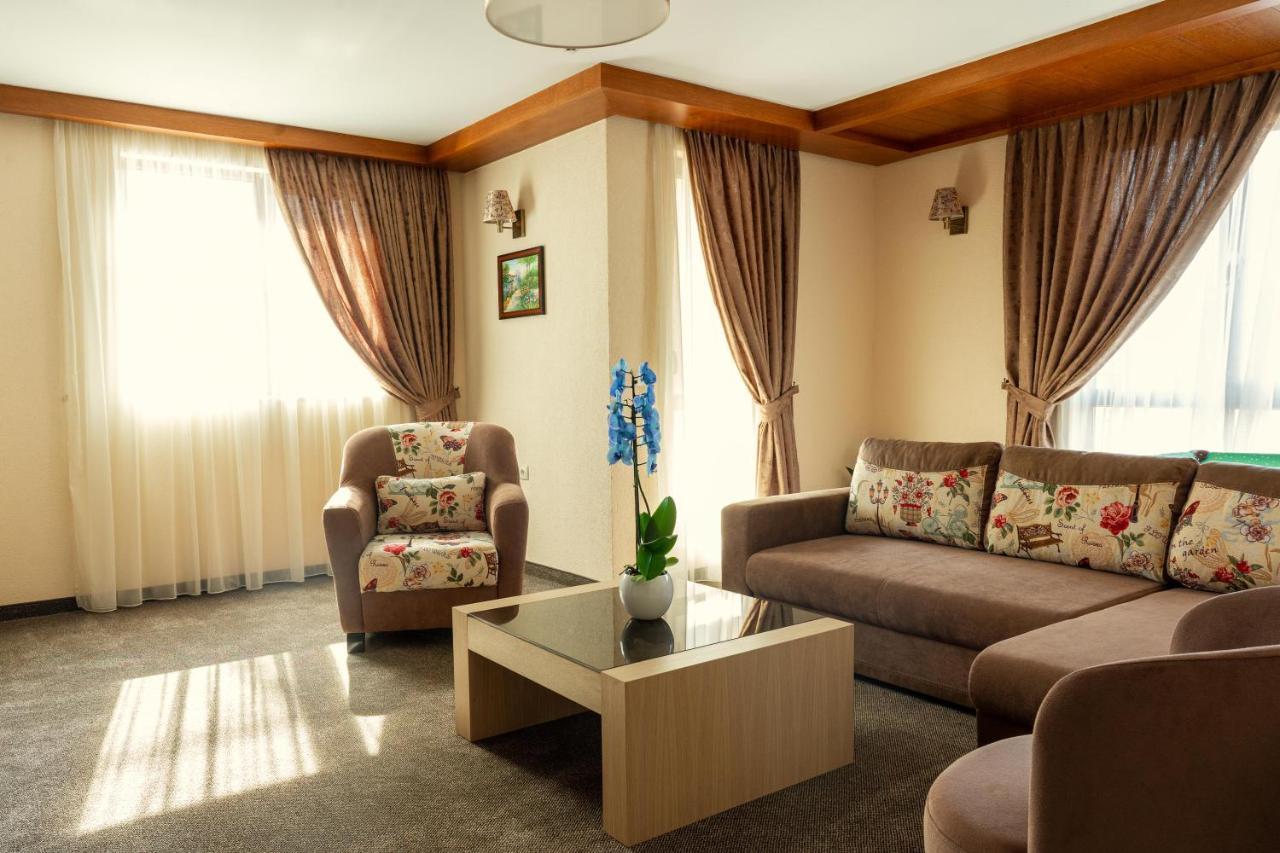Boutique Hotel Provence Бутик Хотел Прованс Petricz Zewnętrze zdjęcie