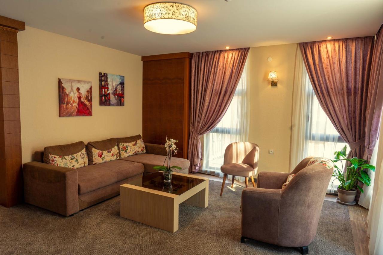 Boutique Hotel Provence Бутик Хотел Прованс Petricz Zewnętrze zdjęcie