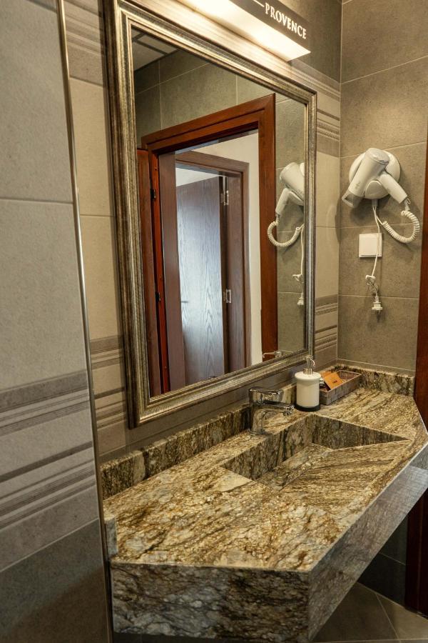 Boutique Hotel Provence Бутик Хотел Прованс Petricz Zewnętrze zdjęcie