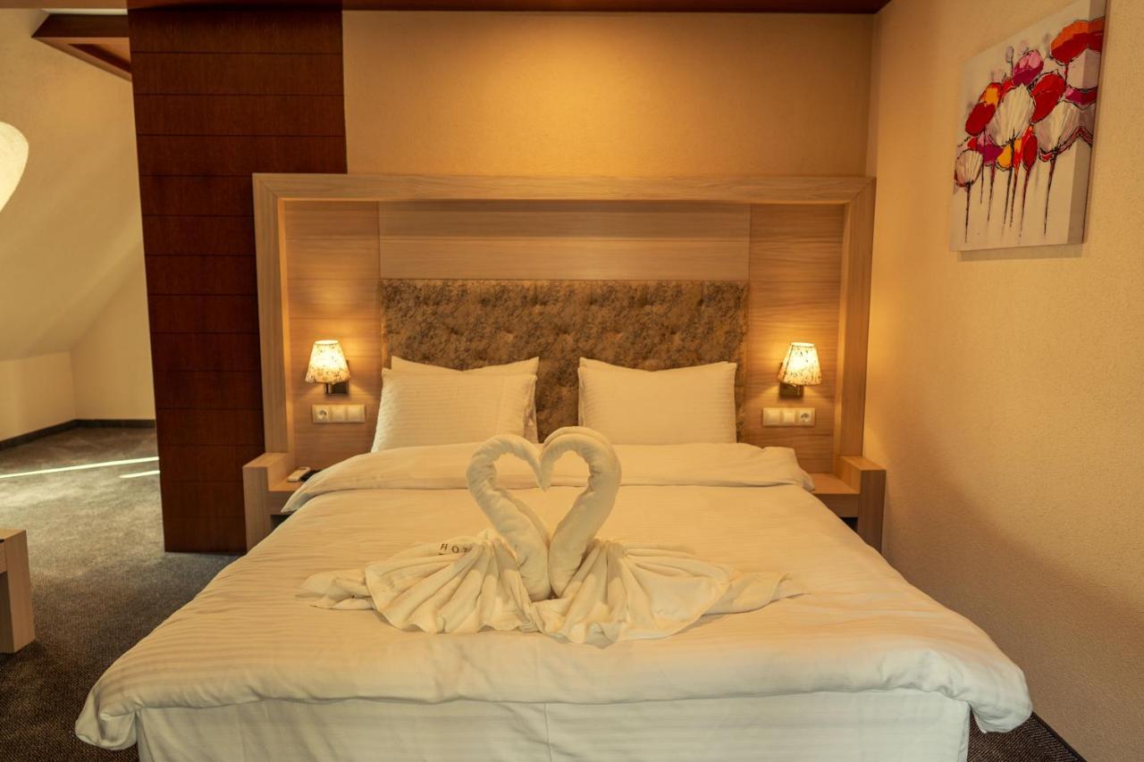 Boutique Hotel Provence Бутик Хотел Прованс Petricz Zewnętrze zdjęcie