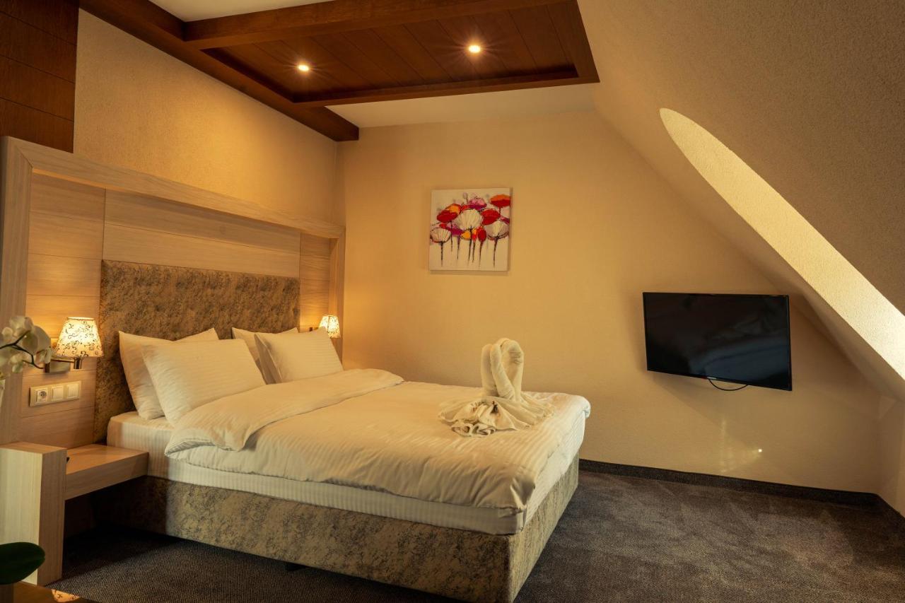 Boutique Hotel Provence Бутик Хотел Прованс Petricz Zewnętrze zdjęcie